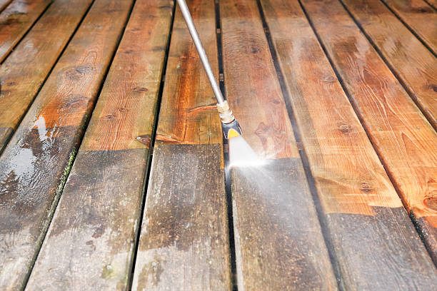 Why Choose Our Certified Pressure Washing Experts for Your Project Needs in Fredonia, KS?